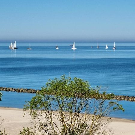 Apartament Morskie Widoki Natural Baltic Дарлувко Экстерьер фото